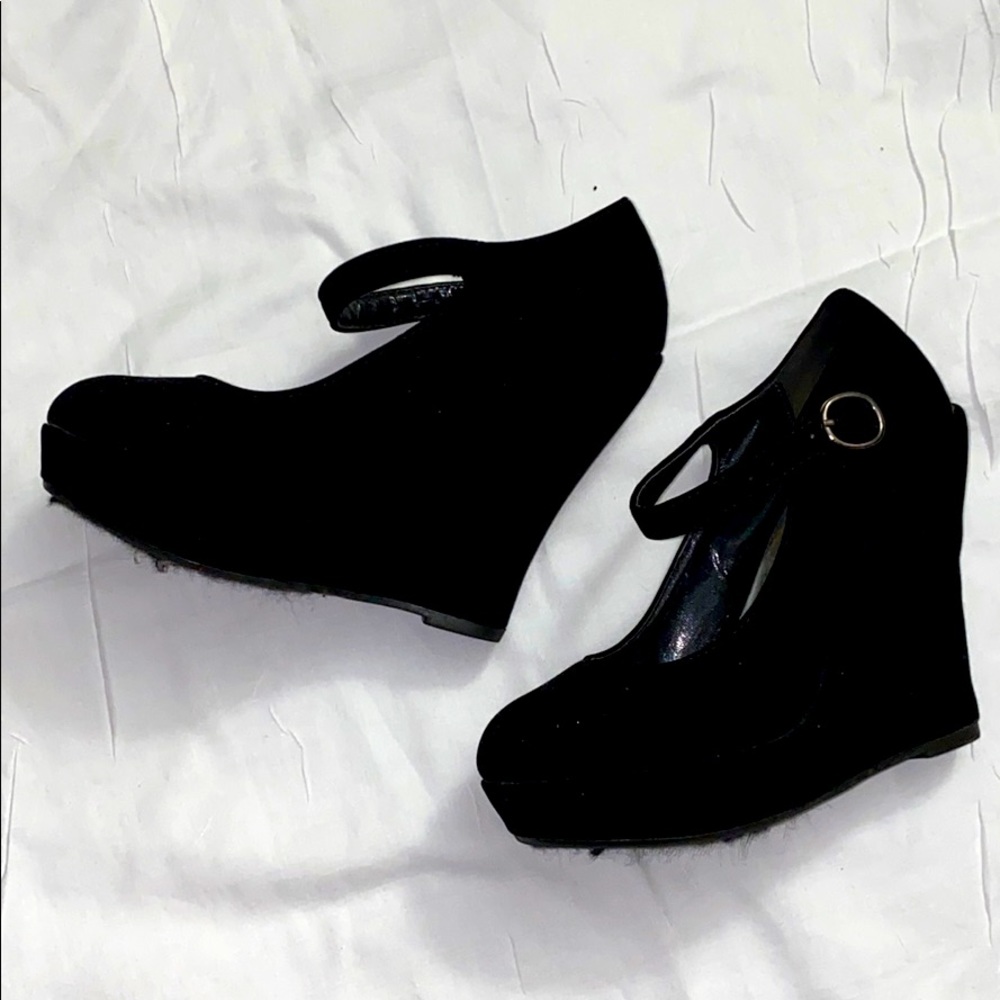 Wedge pump